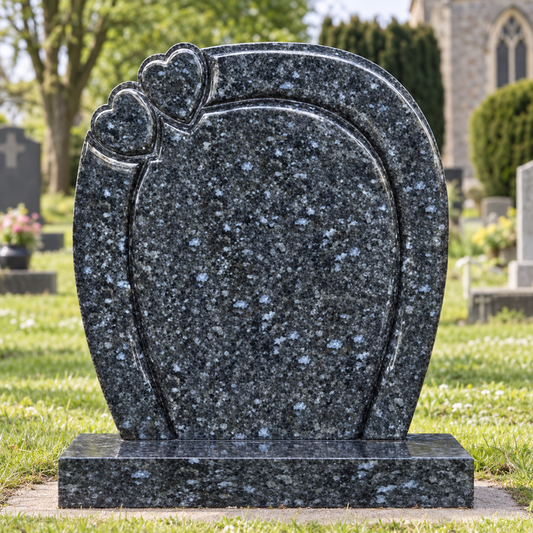 Valentia Heart Detail Headstone with Horseshoe Panel | MM046